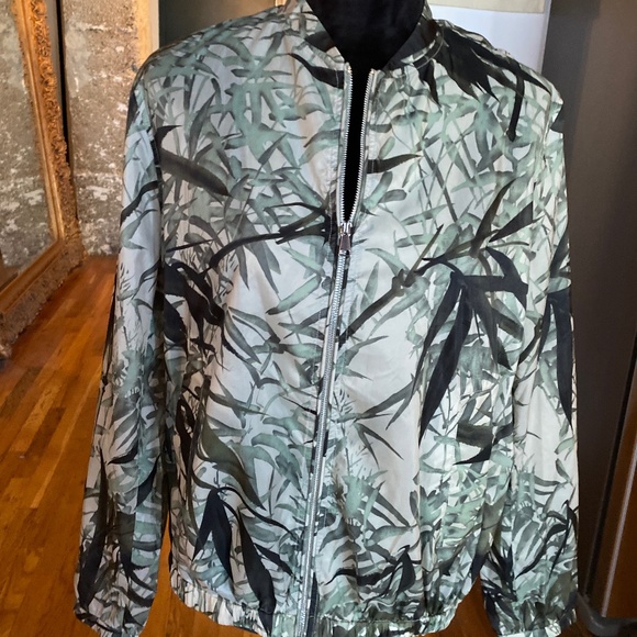 NWT Massimo Dutti Green Leaves print zip up windbreaker w/ pockets size S - Picture 8 of 9